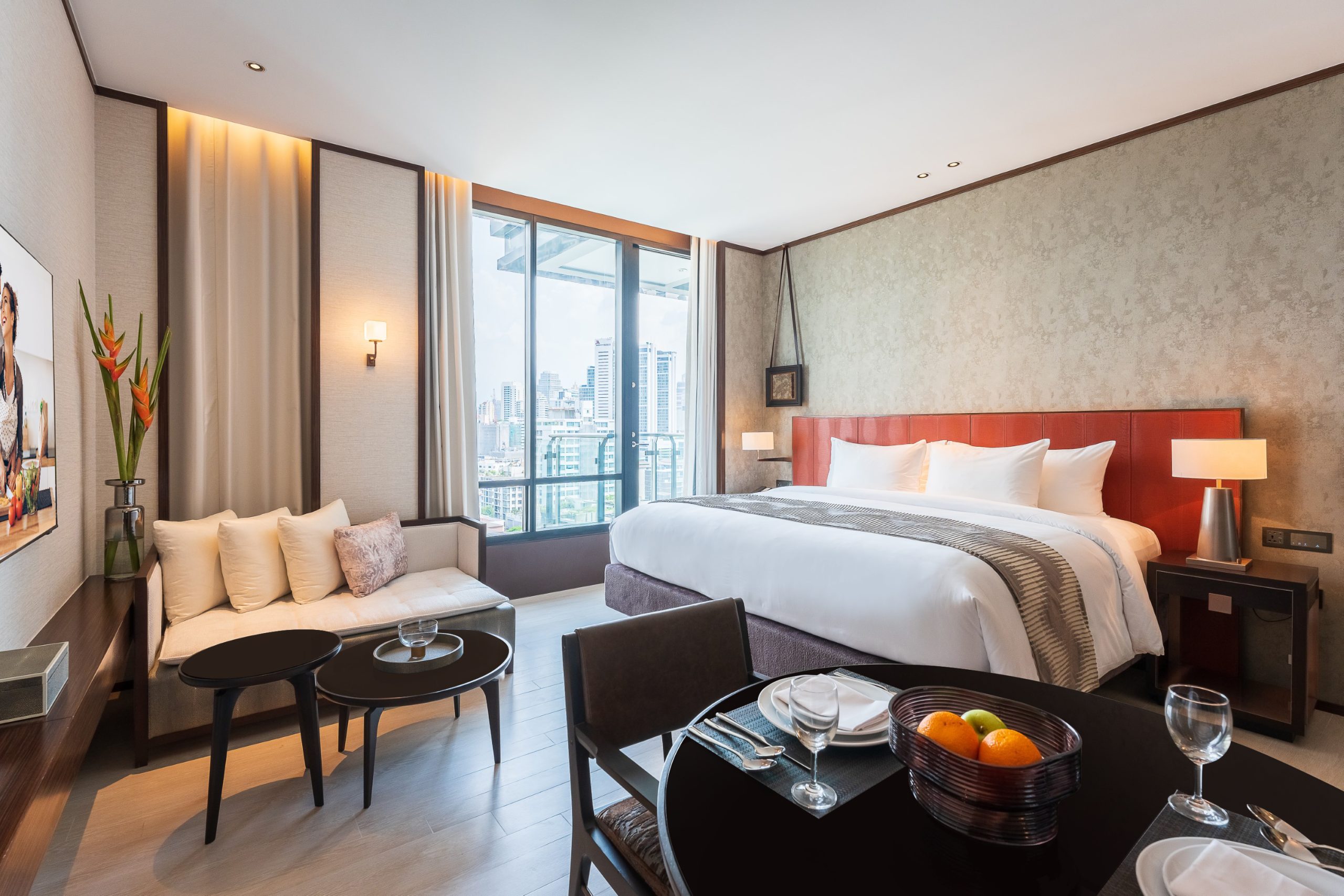 silq-hotel-chiffon-studio-with-balcony