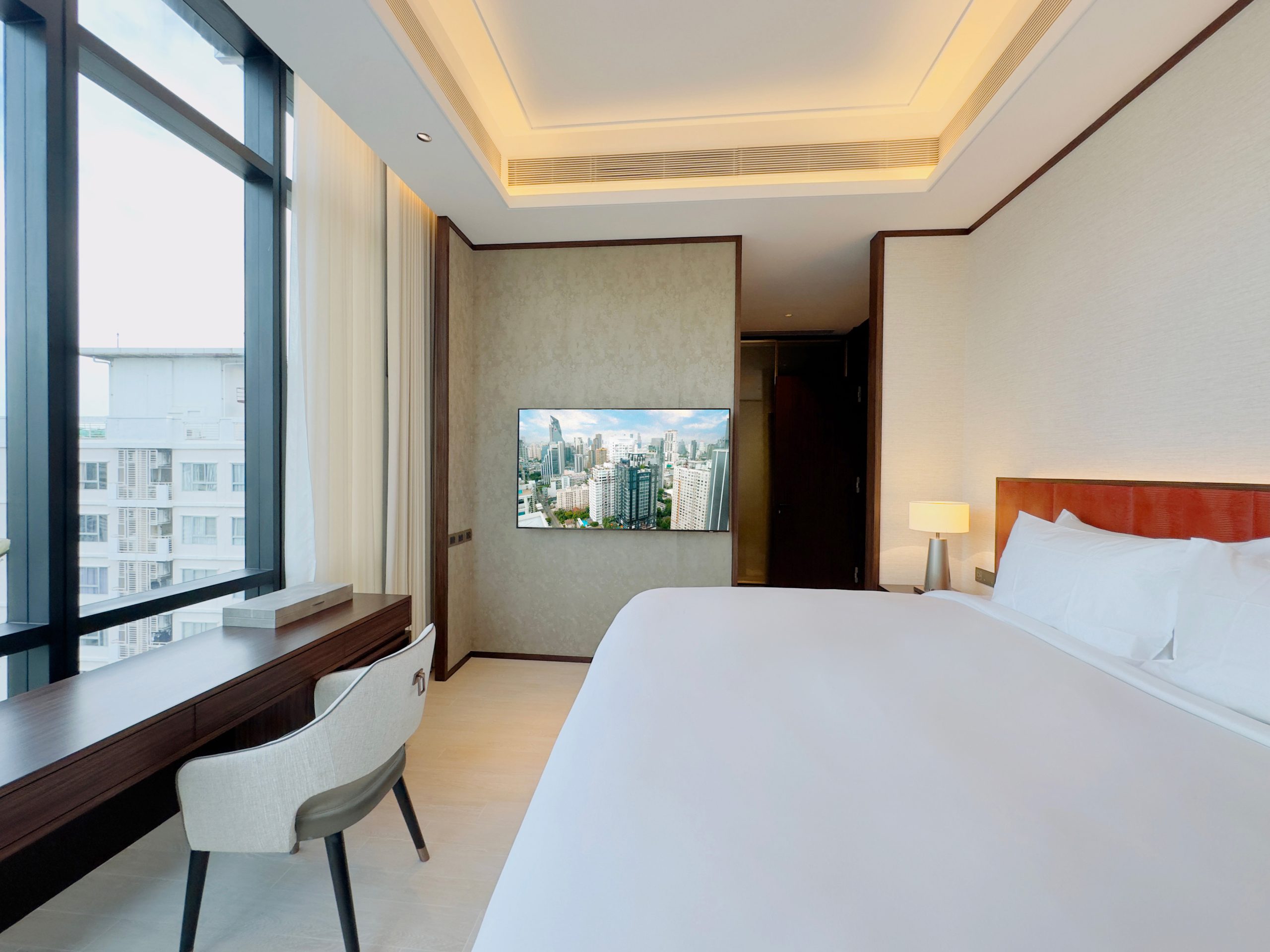 silq-hotel-urban-staycation